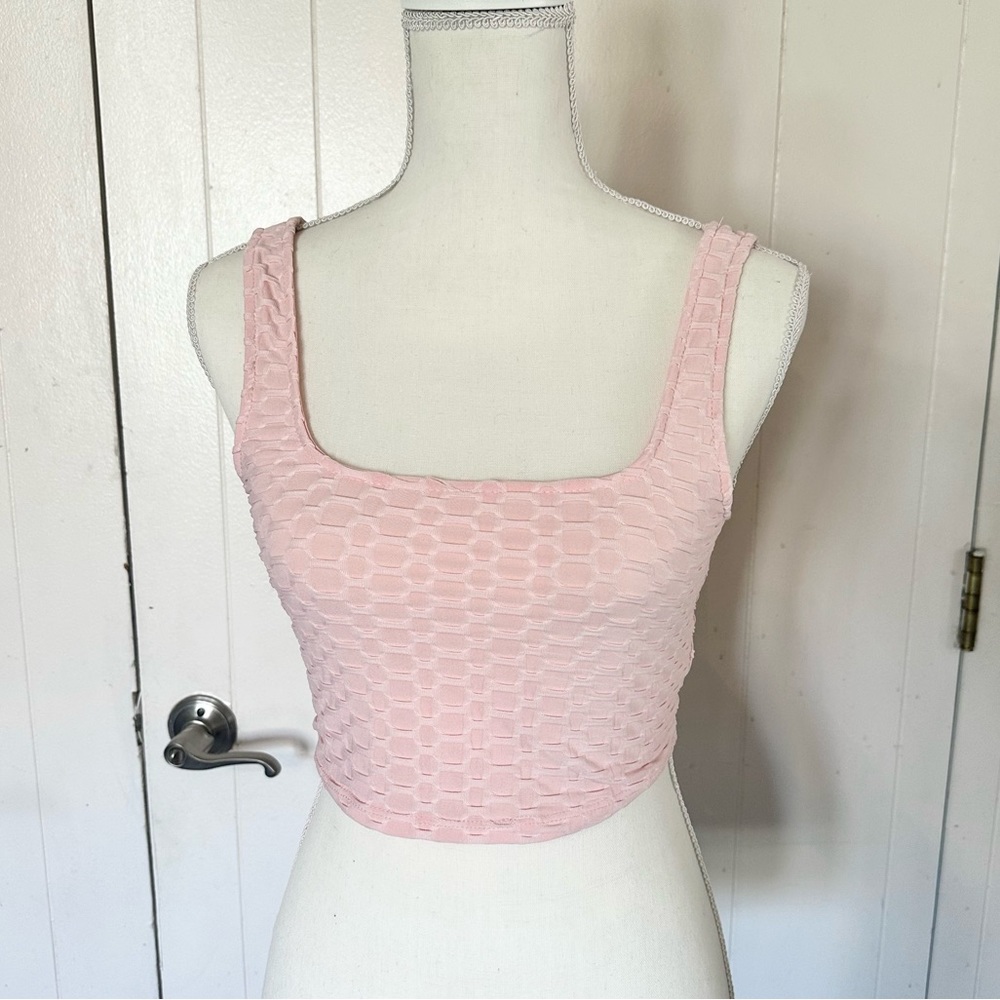 Timing Pink Crop Tank Top Pattern Activewear Yoga Shirt Stretch